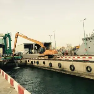 الحفارات البحرية