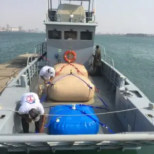 الخدمات البحرية